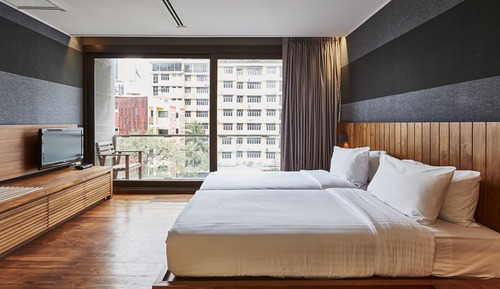 Studio Room (2 Single Beds)