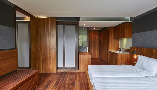 Studio Room (King Size Bed)