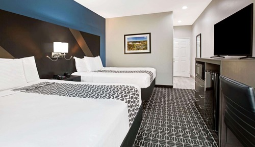 Room, 2 Queen Beds, Non Smoking