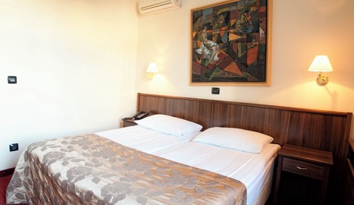 Standard Suite