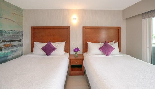 Room, 2 Queen Beds (Coast)
