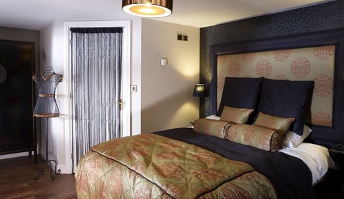 Superior Double Room, Ensuite (Oriental )