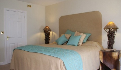 Standard Twin Room, Ensuite (Feng Shui )