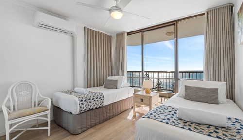 Two-Bedroom Apartment - Superior Ocean View