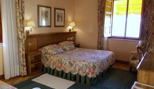 Classic Double Room