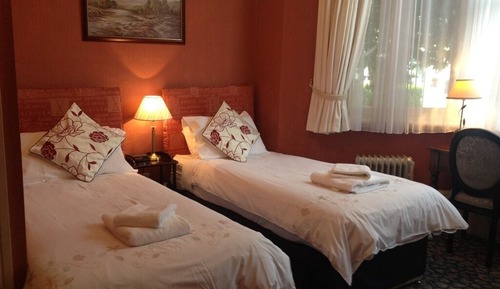 Twin Room, Ensuite