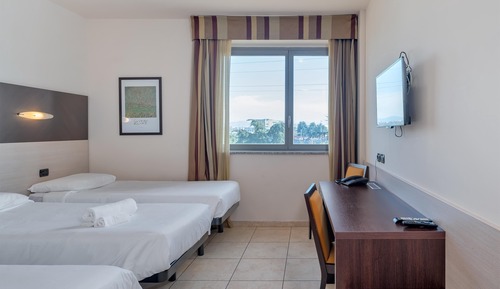 Standard Triple Room, Non Smoking