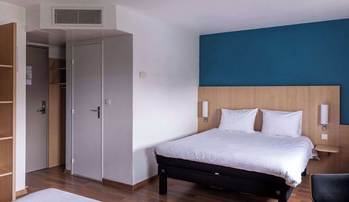 Standard Room, Multiple Beds