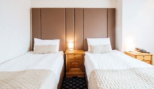 Economy Room, 2 Twin Beds
