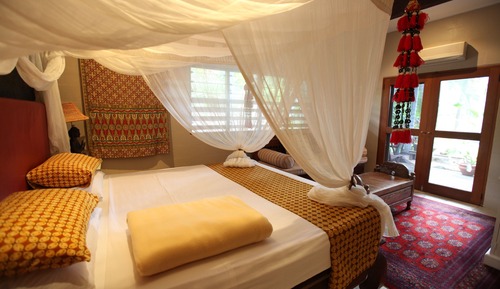 Deluxe Suite, 1 King Bed