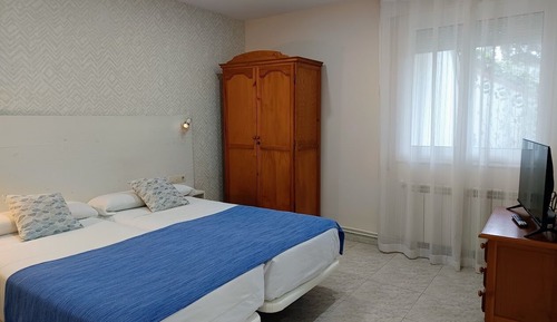 Comfort Apartment, 3 Bedrooms (with Garden)
