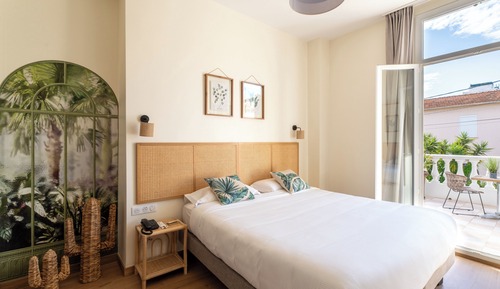 Exclusive Room