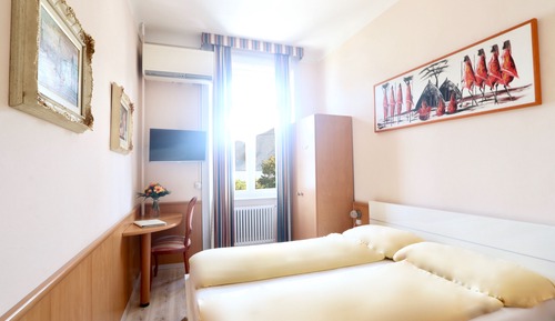 Standard Single Room