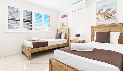 1 Bedroom Apartment, Filtered Ocean View