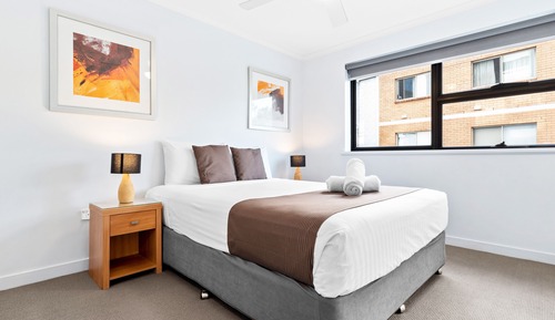 One-Bedroom Apartment (AC Loungeroom only)