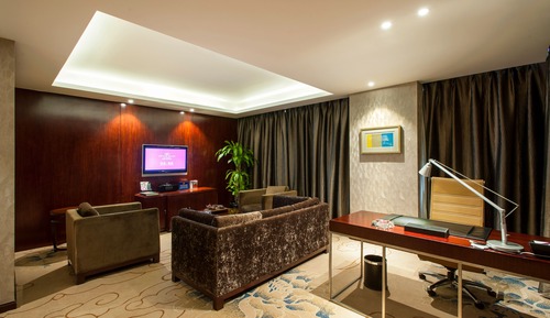 Suite, 1 Bedroom (Dining, High Floor)