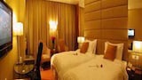 Standard Twin Room, 2 Twin Beds, Smoking