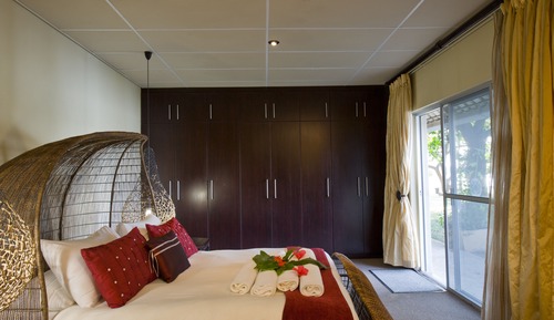 Room, 1 King Bed, River View
