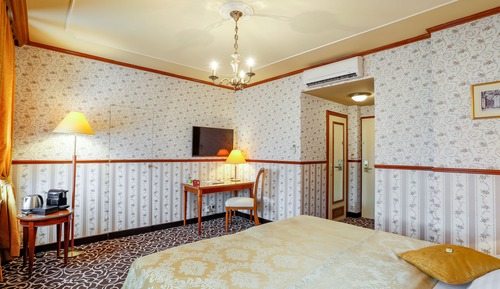 Superior Double or Twin Room