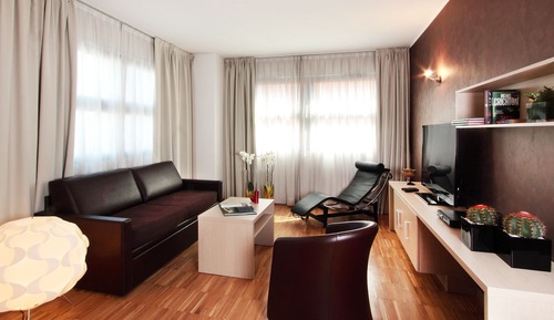 quadruple room apartment in residence