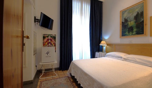 Small Double Room Street View
