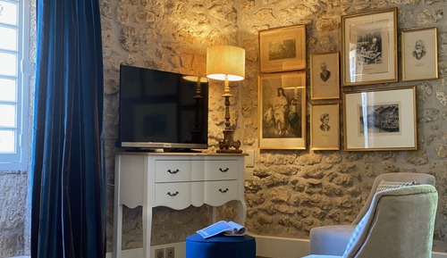 Family Room (Prestige)