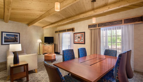 Suite, 1 King Bed
