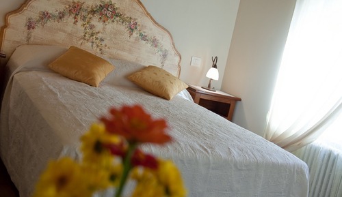 Standard Double Room (Ambra)