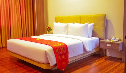 Deluxe Double or Twin Room, Non Smoking (Grand)