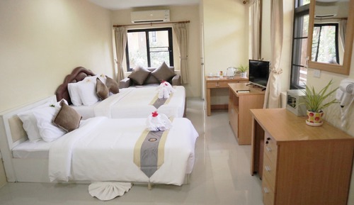 Connection Room, 2 Double Beds, Non Smoking