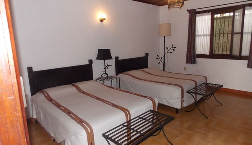 Double Room, 2 Queen Beds, Accessible