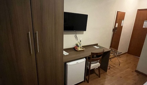 Deluxe Room, 1 King Bed