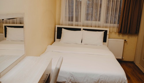 Economy Double Room