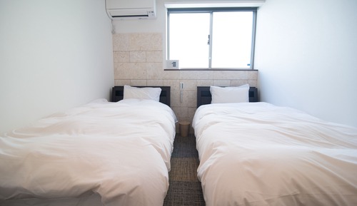 Room2