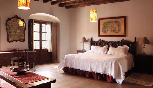 King Suite with balcony, 1 King bed, No smoking XII
