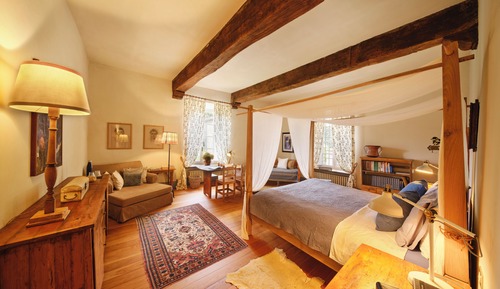 Deluxe Double Room (private external bathroom - Beatrice)