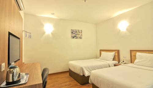 Standard Twin Room