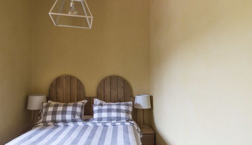 Double Room, 1 Queen Bed