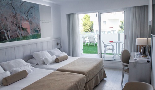 Room, Terrace (Culb Solarium 4 adults)