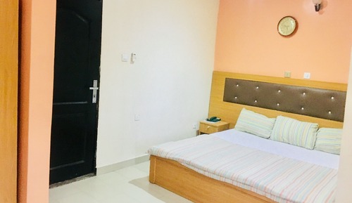 Classic Room, 1 Queen Bed, Non Smoking