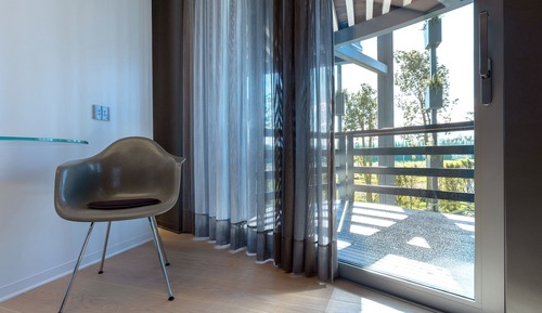 Junior suite club house