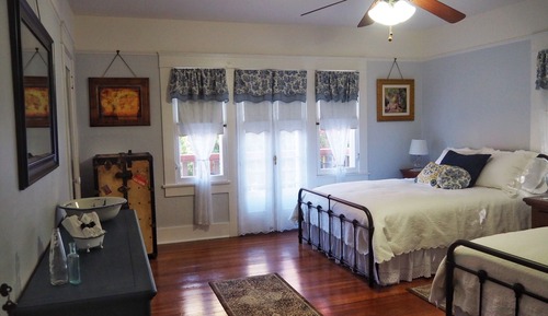 Deluxe Room, 2 Queen Beds, Non Smoking