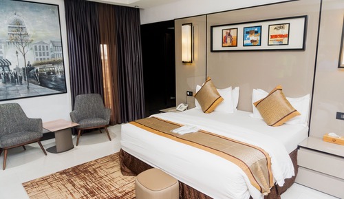 Classic Double Room