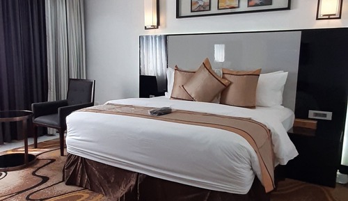 Deluxe Room, 1 King Bed, Non Smoking