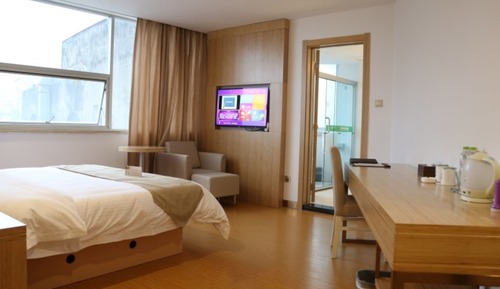 Superior Room, 1 King Bed