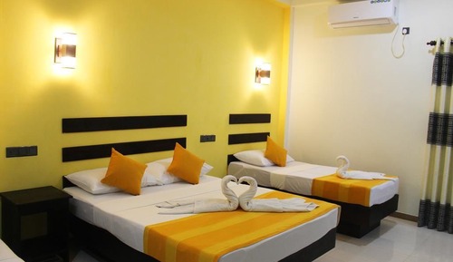 Classic Quadruple Room