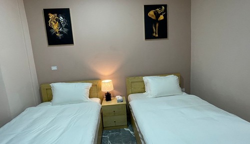 Standard Twin Room