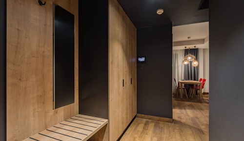 Junior Apartment
