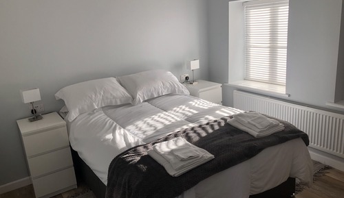 Deluxe Cottage (Blorenge)