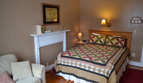 Captain's Quarters